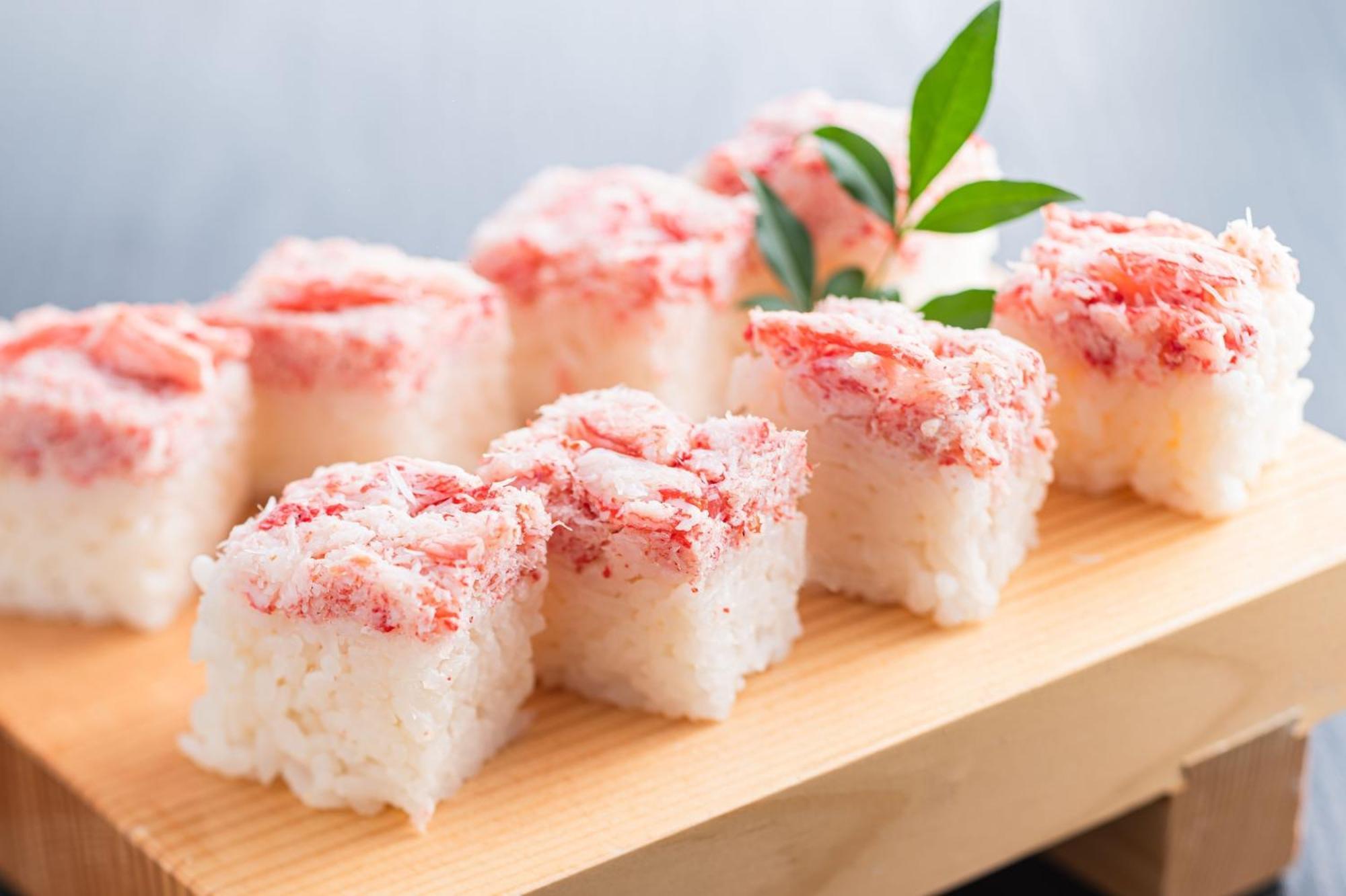 Ooedo Onsen Monogatari Premium Kaga Maruya Otel Dış mekan fotoğraf