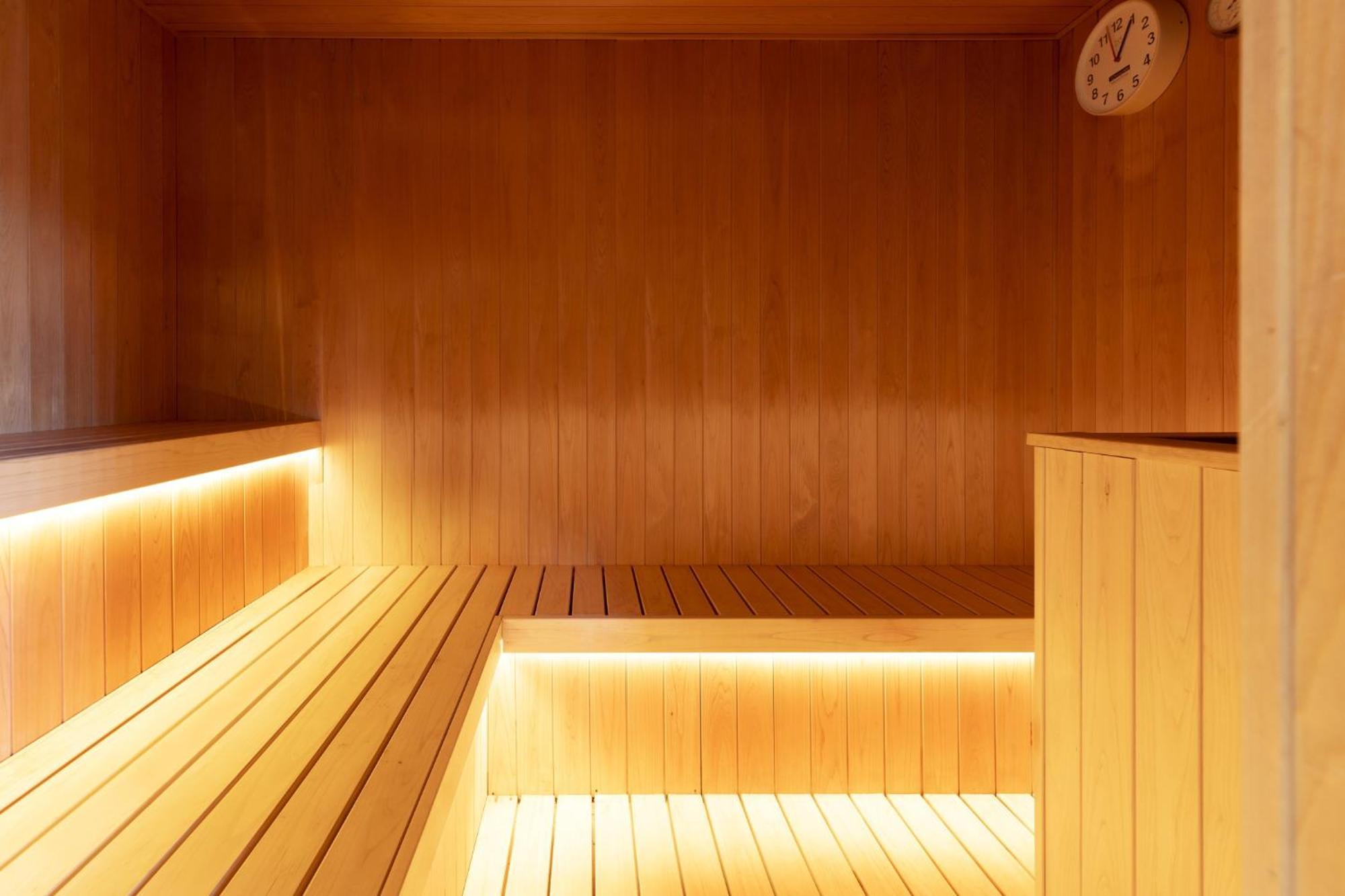 Ooedo Onsen Monogatari Premium Kaga Maruya Otel Dış mekan fotoğraf