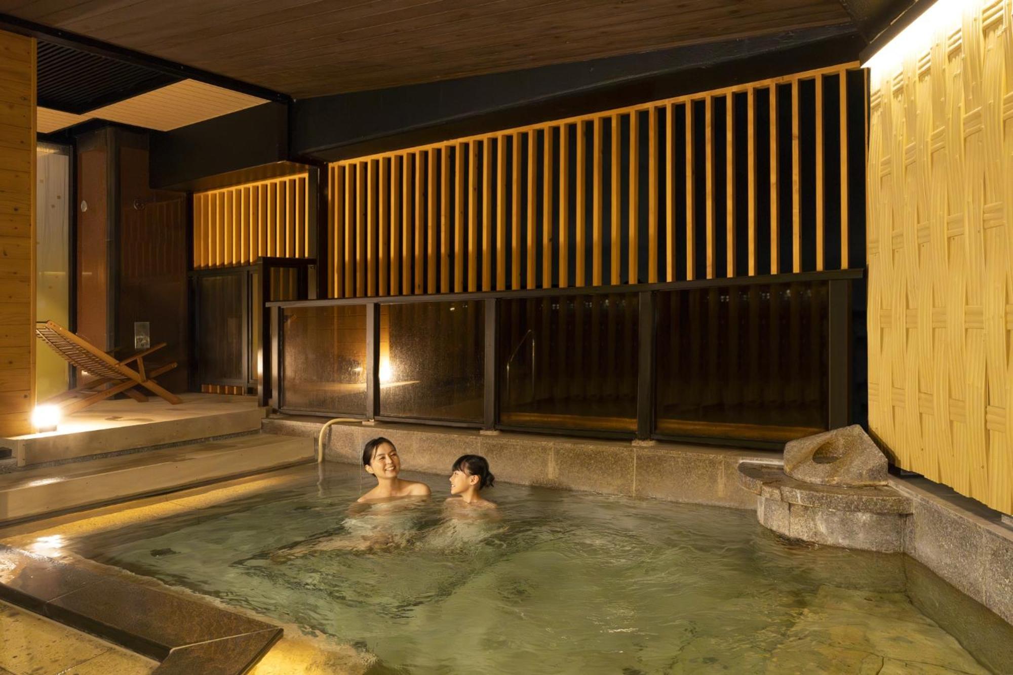 Ooedo Onsen Monogatari Premium Kaga Maruya Otel Dış mekan fotoğraf